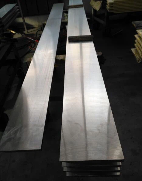 Taihei Fineer draaimachine 2750x200x16